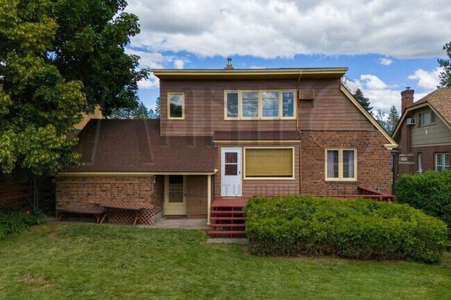 Building Photo - **COMING SOON** Beautiful Down River Brick Bungalow with River Views