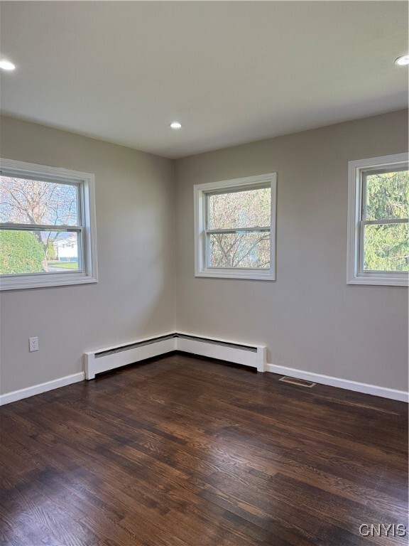Building Photo - 126 Belleview Dr