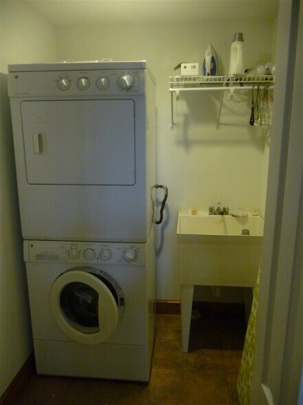 2nd floor stackable washer dryer with wash tub - 21 James Ave
