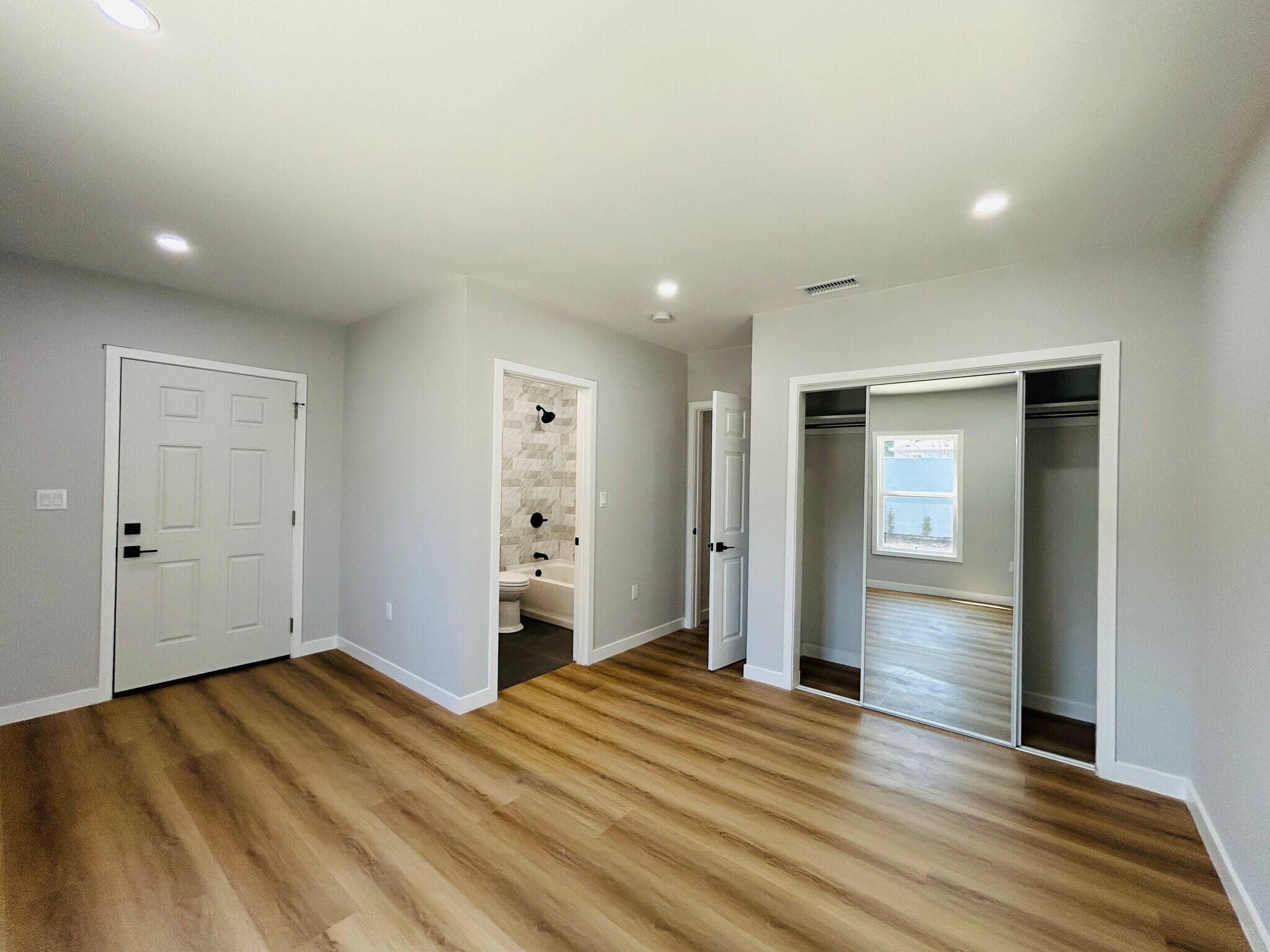 Building Photo - 14726 Friar St