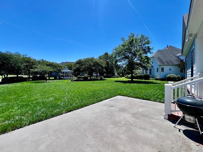 Building Photo - Gorgeous Home on Walkers Ferry Lane in The...