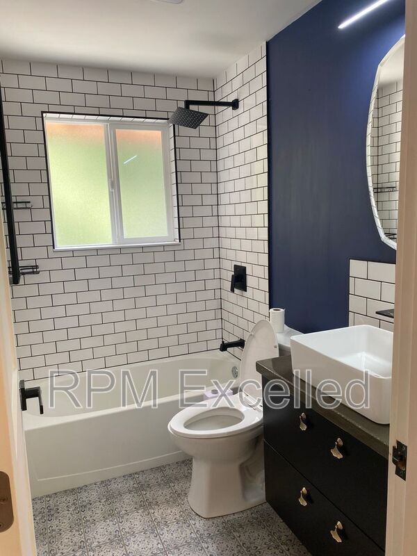 Building Photo - 3215 S 259th Pl