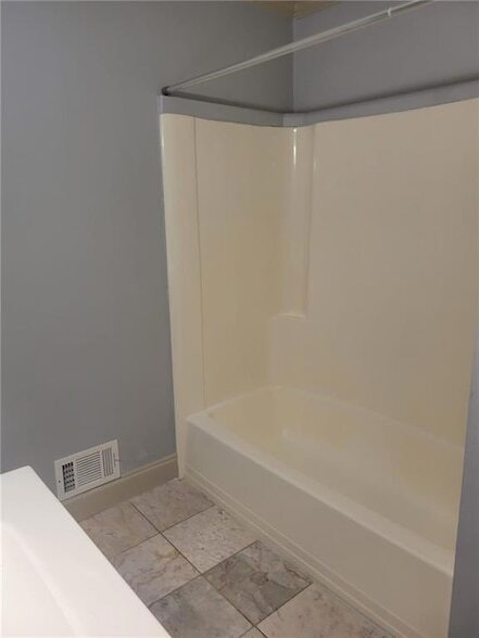 Building Photo - 3717 Leisure Ct