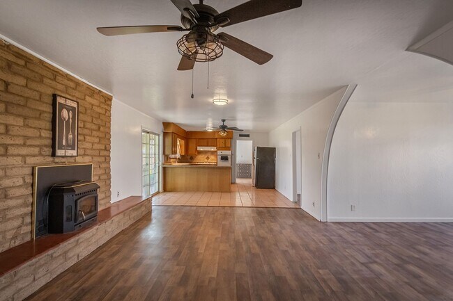 Building Photo - 3025 W Ohara Rd