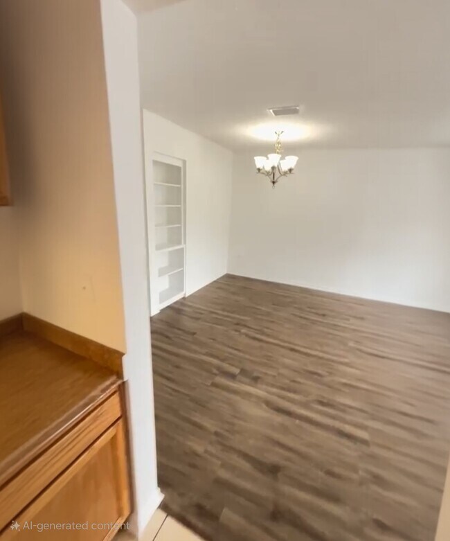Building Photo - 4350 Aqua Vista Dr