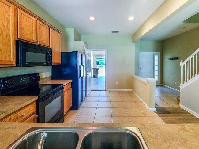 Building Photo - 4148 SW 51st Cir
