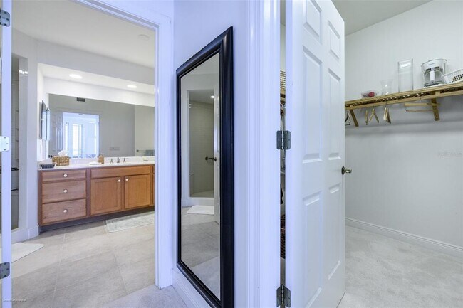 Building Photo - 3313 Sunset Key Cir