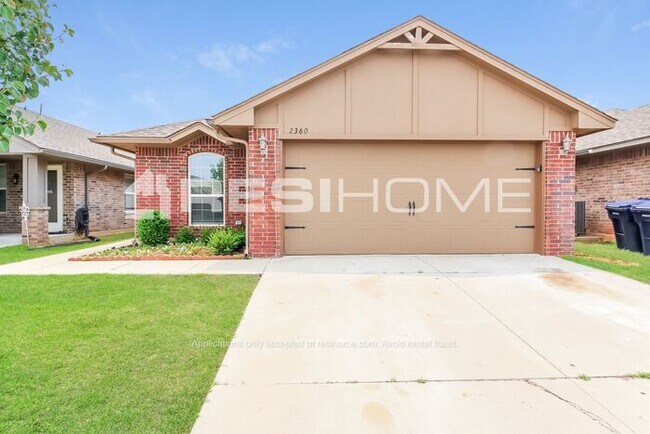 Primary Photo - HOME FOR RENT!!