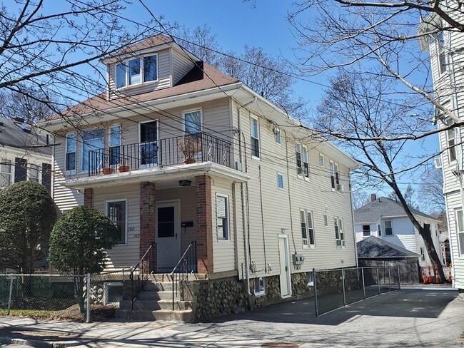 Primary Photo - 160 Beech St