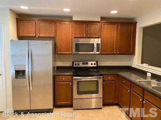 Building Photo - 3 br, 2.5 bath House - 8521 Quarton Drive