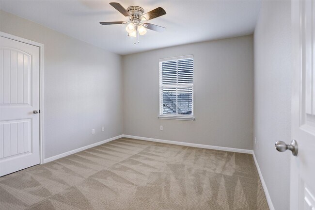 Building Photo - 12504 Ellen Ct