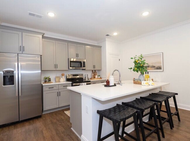 Building Photo - AVAILABLE NOW! Brand new 3 bed 3 bath rental at Patterson Place!