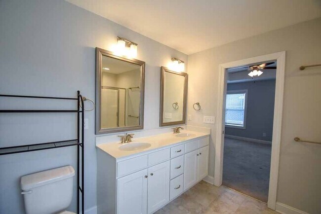 Building Photo - HOUSE FOR RENT 2319 GREAT LAUREL COURT