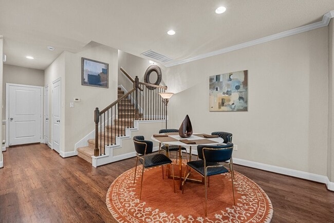 Building Photo - 416 Via Regatta Dr