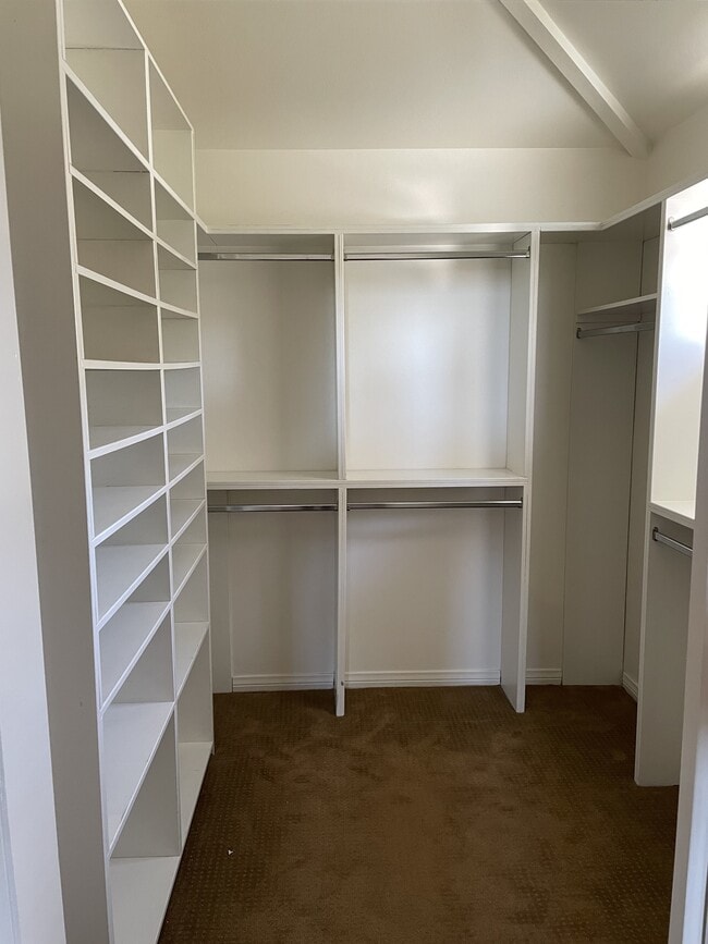 Building Photo - 1012 Cheltenham Rd