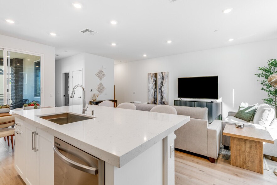 Building Photo - 414 Caliper Way