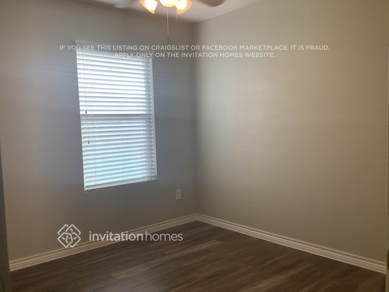 Building Photo - 151 E Kirnwood Dr