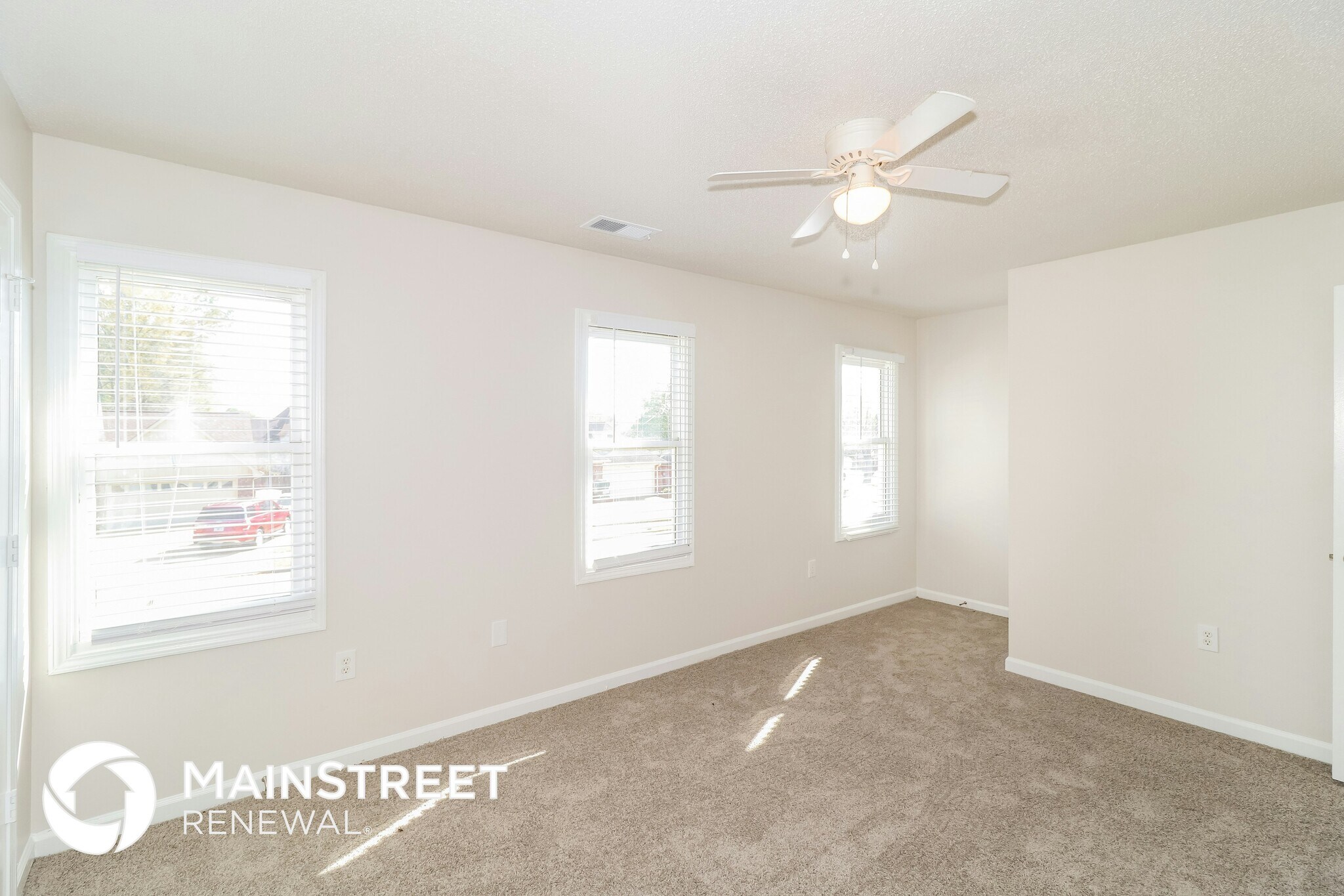 Building Photo - 7250 N Old Farm Rd