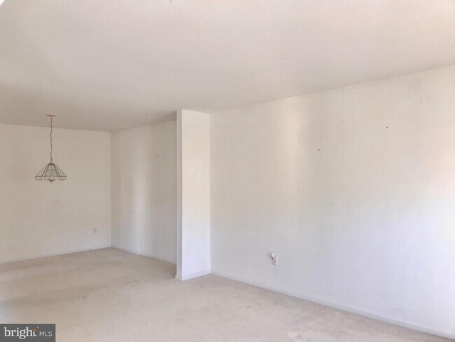 Building Photo - 2604 Delancey Way