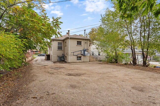 Building Photo - 1180 24th St