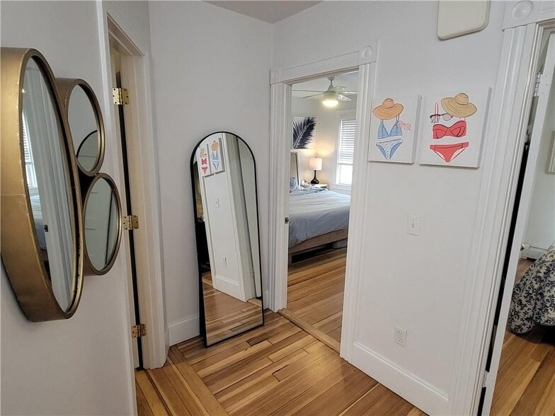 Building Photo - 102 Broadway, 1C