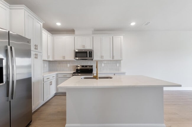 Building Photo - 730 Ebb Tide Rd