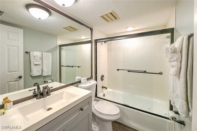 Building Photo - 8400 Estero Blvd