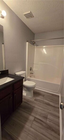 Building Photo - 3644 Caseys Cove