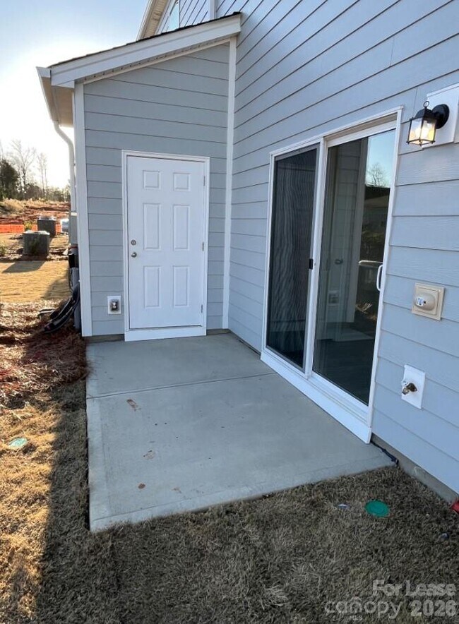 Building Photo - 5173 Brailey Cir