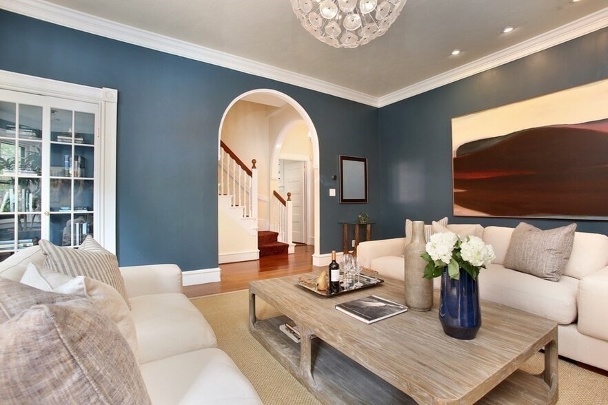 Building Photo - 36 Pinckney St