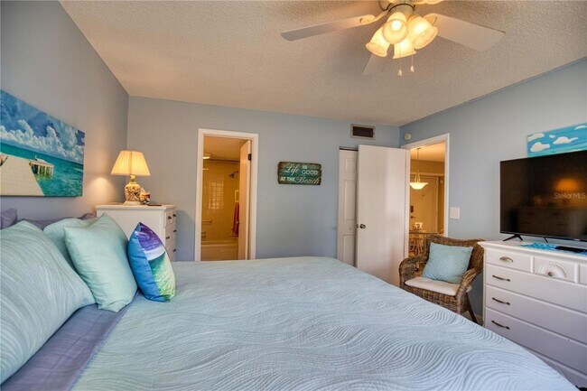 Building Photo - 519 Albee Farm Rd