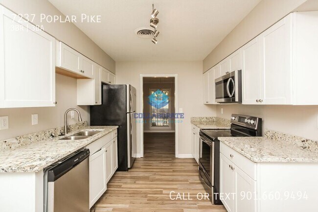 Building Photo - 7237 Poplar Pike