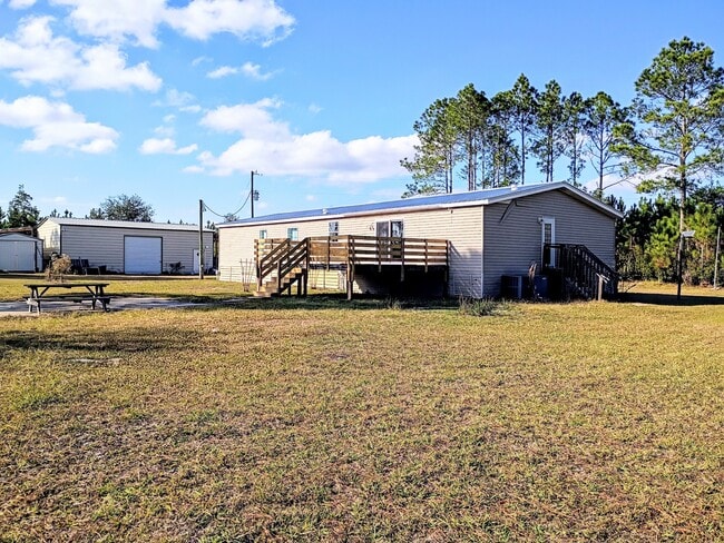 Building Photo - 299 Cayenne St