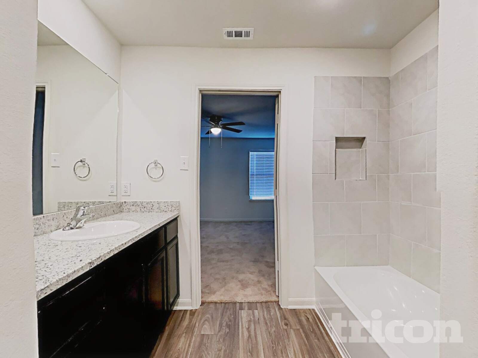 Building Photo - 11031 Chatham Ct