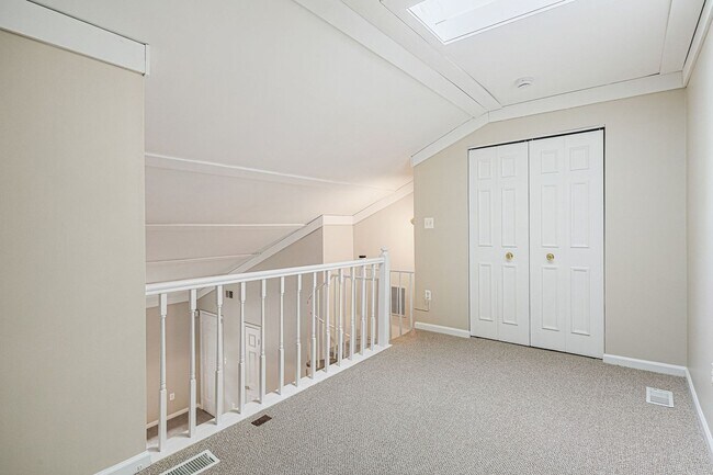 Building Photo - Germantown, MD