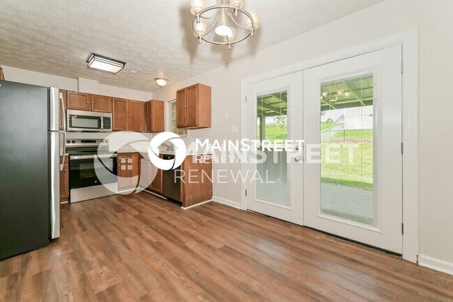 Building Photo - 3 Bedroom Pet-Friendly Home in KNOXVILLE, ...