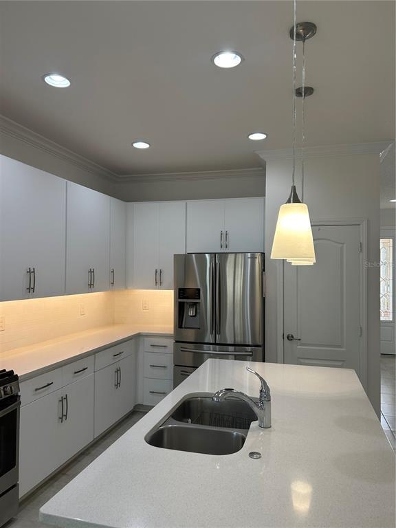 Building Photo - 15113 White Wagtail Ln