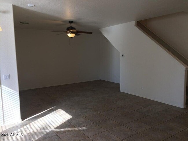 Building Photo - 31312 N Cavalier Dr