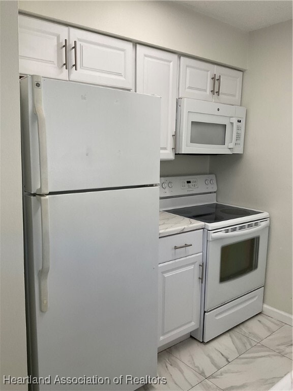 Building Photo - 317 U.S. Hwy 27 S