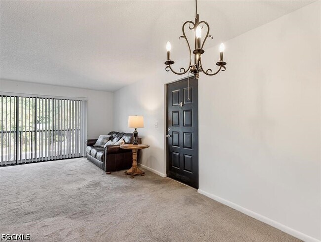 Building Photo - 9540 Green Cypress Ln