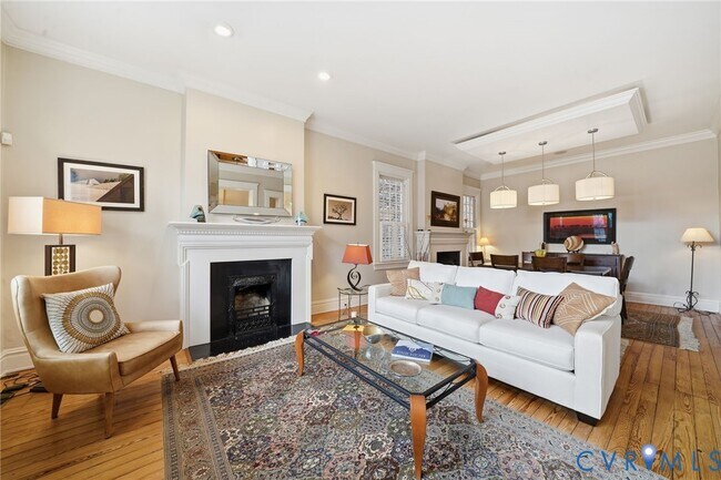 Building Photo - 2005 Stuart Ave