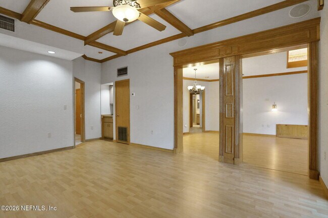 Building Photo - 2970 Ravines Rd