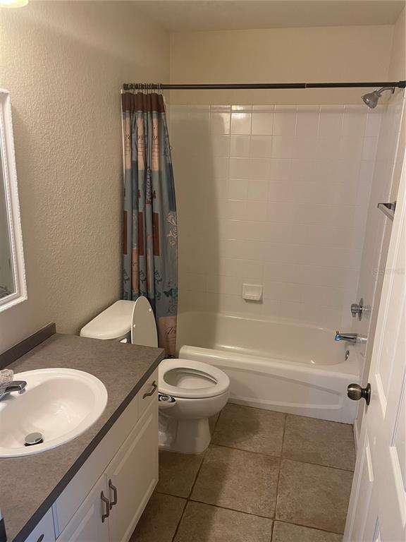 Building Photo - 6233 Ashbury Palms Dr