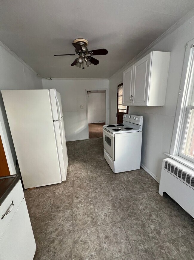 Building Photo - 201 Nashville Blvd