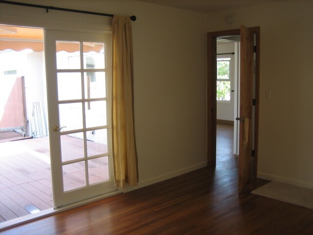 Building Photo - 632 Plumer St