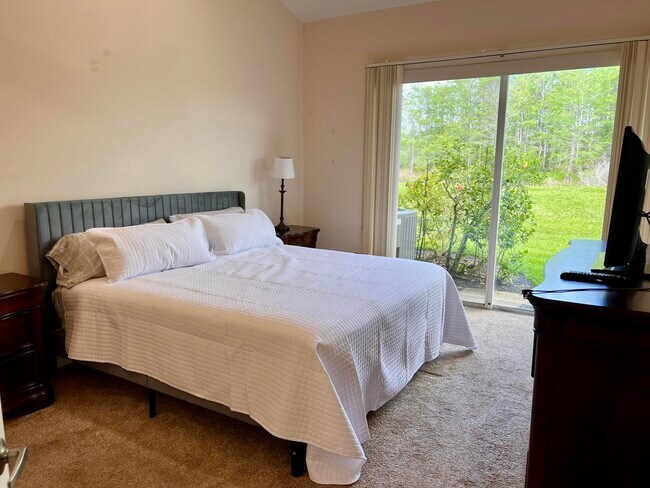 Building Photo - 602 Sabal Palm Ln