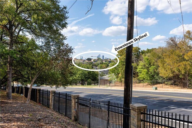 Building Photo - 2450 Wickersham Ln