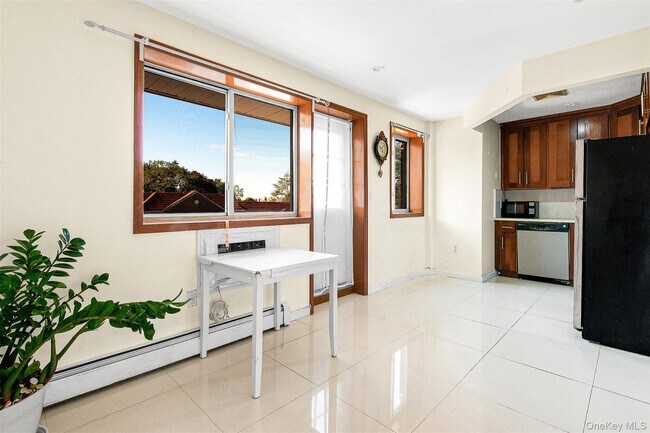 Building Photo - 64-63 Austin St