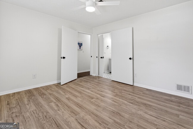 Building Photo - 11525 Matthews Trail