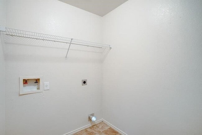 Building Photo - 10540 Flagstaff Run